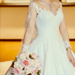 Princess style wedding dress